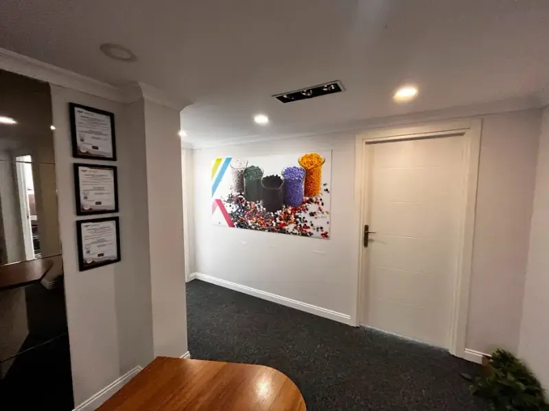 Ofis koridoru kanvas baskı