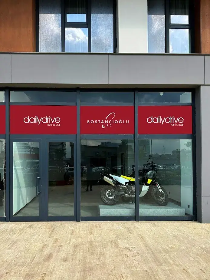 Showroom cephe tabelaları